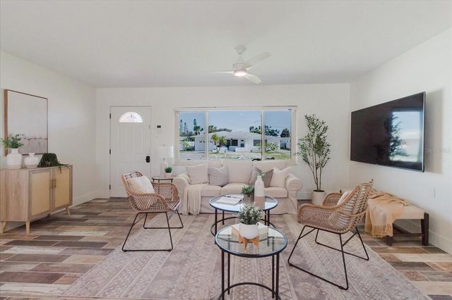 411 87TH AVENUE, St Pete Beach, FL 33706