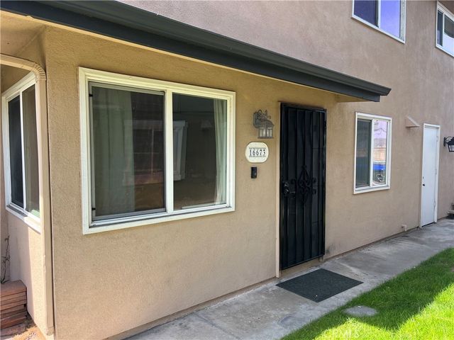 16673 Arbor, Huntington Beach, CA 92647