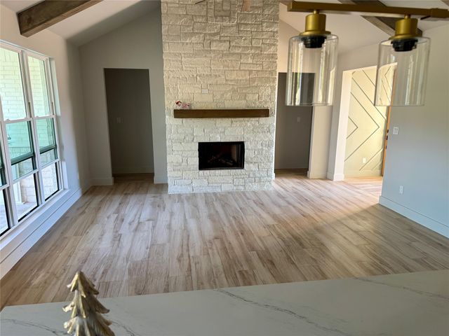 7805 Kenleigh Lane, Rio Vista, TX 76093