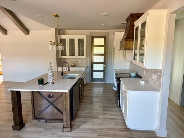 7805 Kenleigh Lane, Rio Vista, TX 76093