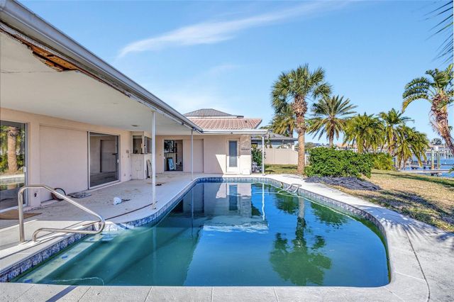 219 LEEWARD ISLAND, Clearwater, FL 33767