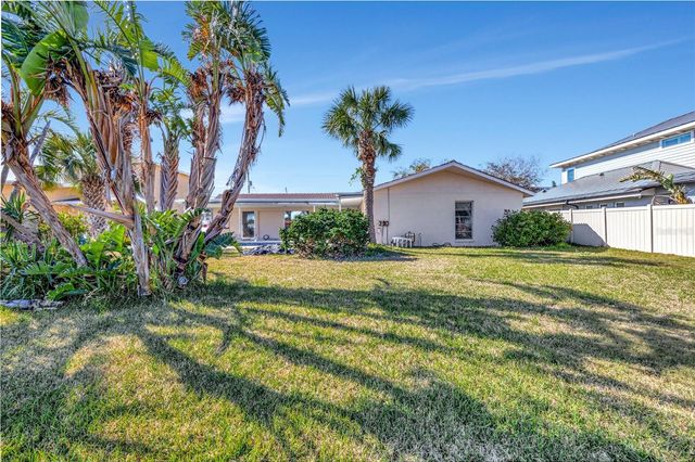 219 LEEWARD ISLAND, Clearwater, FL 33767