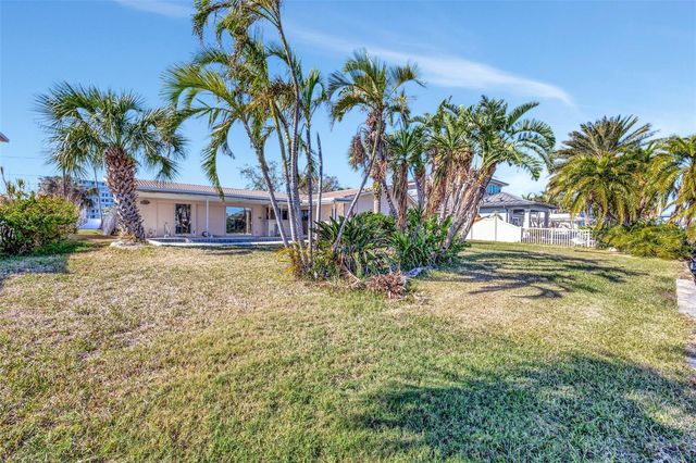 219 LEEWARD ISLAND, Clearwater, FL 33767