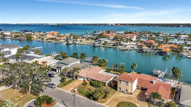 219 LEEWARD ISLAND, Clearwater, FL 33767