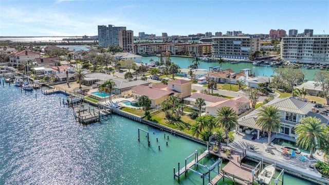 219 LEEWARD ISLAND, Clearwater, FL 33767