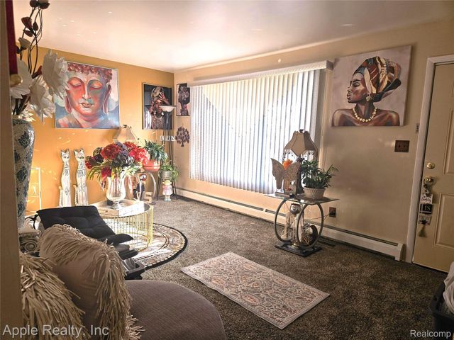 4851 Harrison Street, Wayne, MI 48184