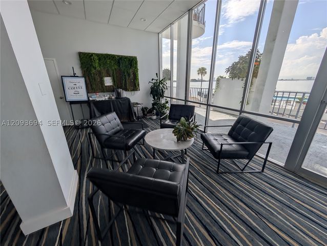 11930 N Bayshore Dr 502, North Miami, FL 33181