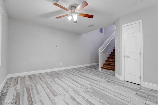 6469 Abbey Door Court, Las Vegas, NV 89122