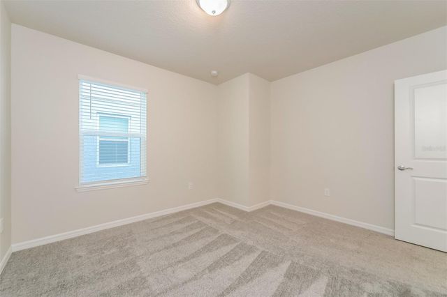 3273 ELLSWORTH AVENUE, Davenport, FL 33837