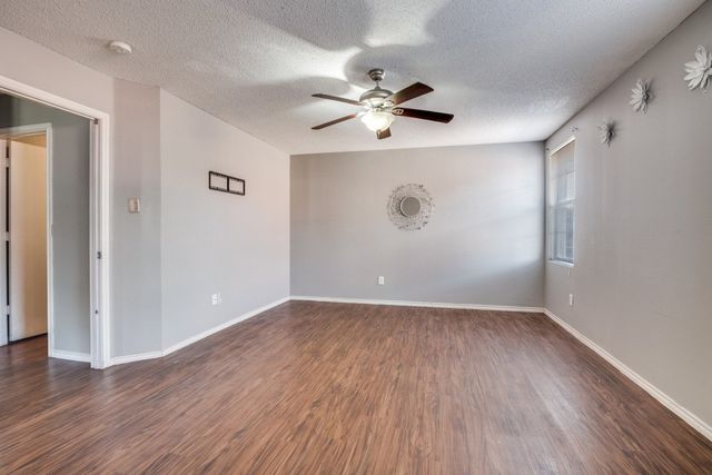 726 Rainsville Drive, Wylie, TX 75098