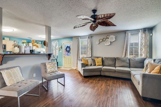 726 Rainsville Drive, Wylie, TX 75098