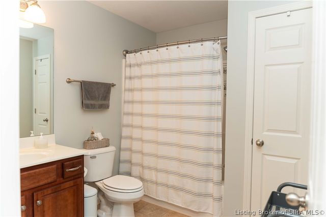 5422 Mansfield Way, Charlestown, IN 47111
