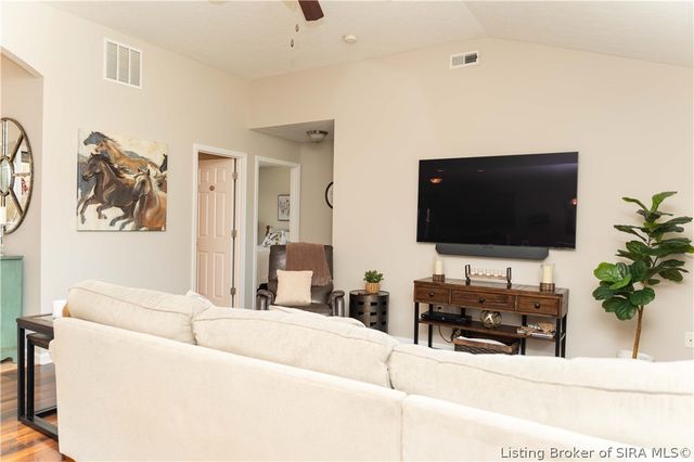 5422 Mansfield Way, Charlestown, IN 47111