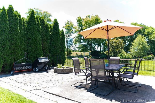 5422 Mansfield Way, Charlestown, IN 47111