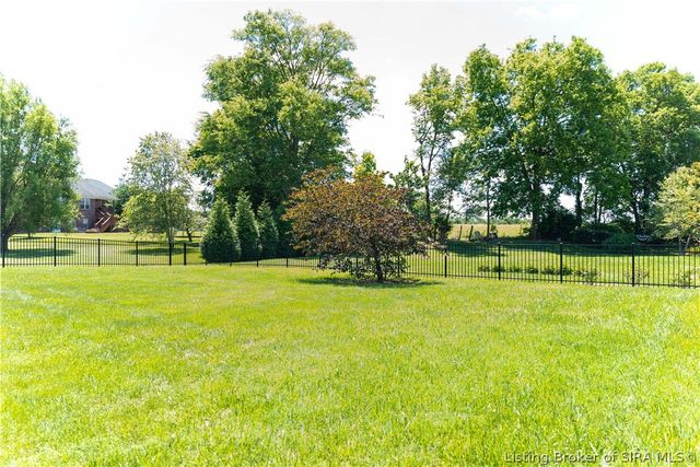 5422 Mansfield Way, Charlestown, IN 47111