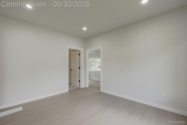 1089 Myrtle Avenue, Waterford Charter Township, MI 48328