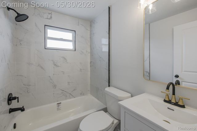 1089 Myrtle Avenue, Waterford Charter Township, MI 48328