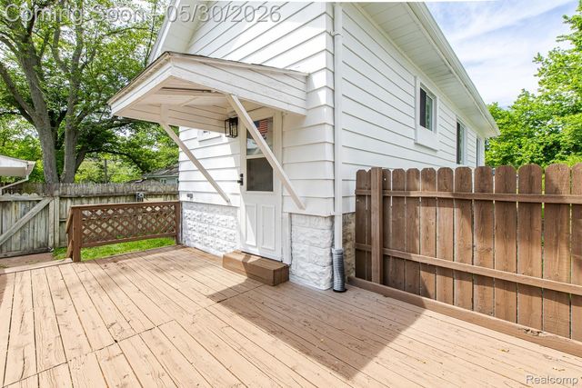 1089 Myrtle Avenue, Waterford Charter Township, MI 48328