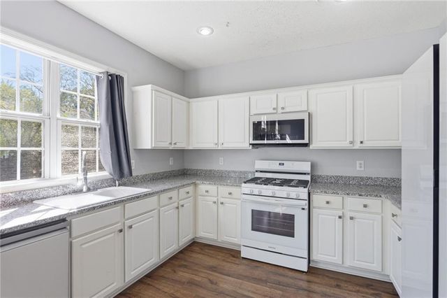 4226 Clearvista Lane NW, Acworth, GA 30101