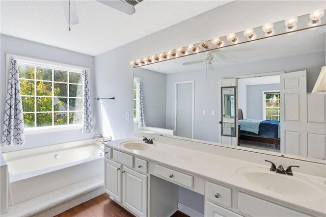 4226 Clearvista Lane NW, Acworth, GA 30101