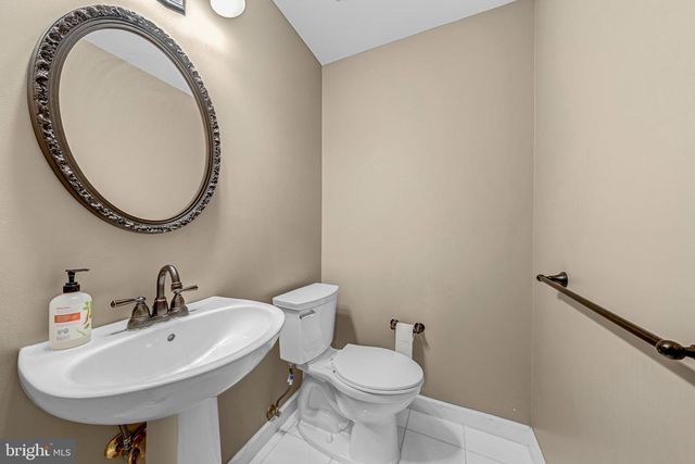 4676 KELL LN, Alexandria, VA 22311