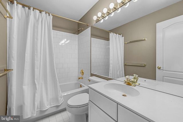 4676 KELL LN, Alexandria, VA 22311