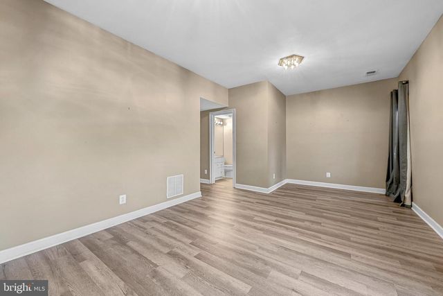 4676 KELL LN, Alexandria, VA 22311