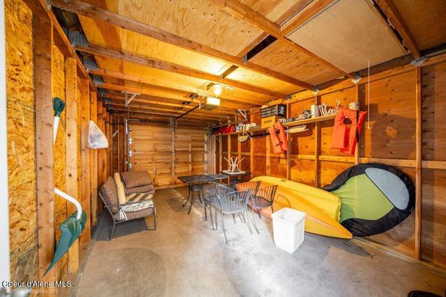 46700 E Highway 200, 201, Hope, ID 83836