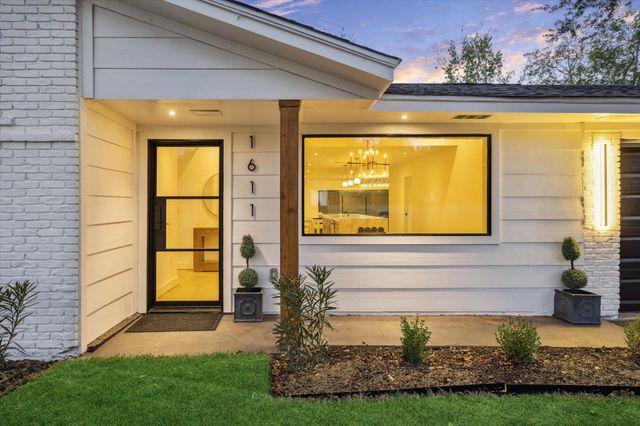 1611 Ridgehaven DR, Austin, TX 78723