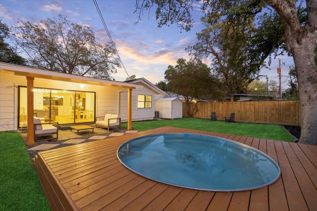 1611 Ridgehaven DR, Austin, TX 78723