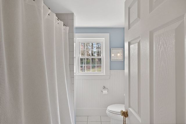 32 Crescent St, Plympton, MA 02367