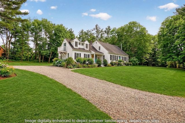 32 Crescent St, Plympton, MA 02367