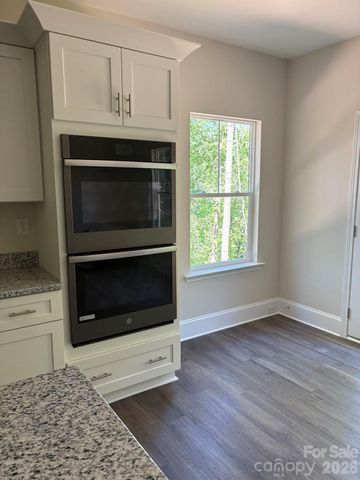 250 Ashley Acres Road, Statesville, NC 28677