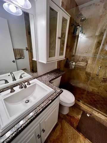 2551 W 64th Pl, Hialeah, FL 33016