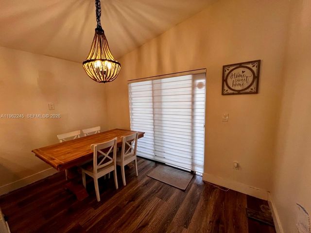 2551 W 64th Pl, Hialeah, FL 33016