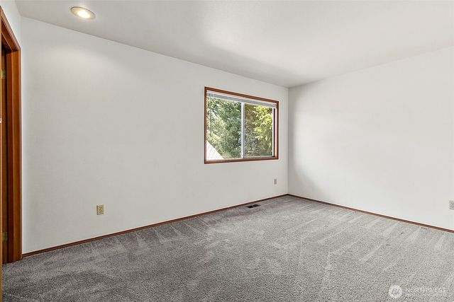30158 3rd Place S, Federal Way, WA 98003