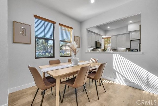 50 Hedge Bloom, Irvine, CA 92618