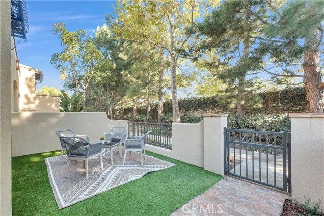 50 Hedge Bloom, Irvine, CA 92618