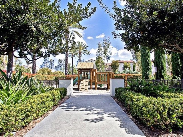 50 Hedge Bloom, Irvine, CA 92618