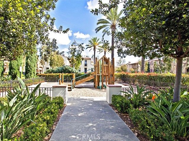 50 Hedge Bloom, Irvine, CA 92618