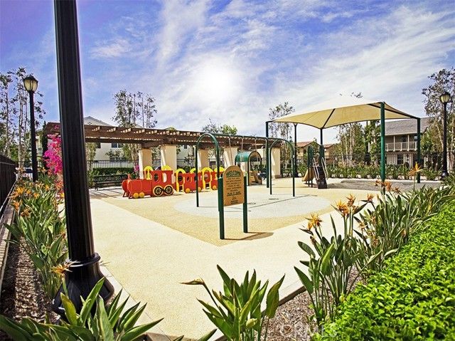 50 Hedge Bloom, Irvine, CA 92618