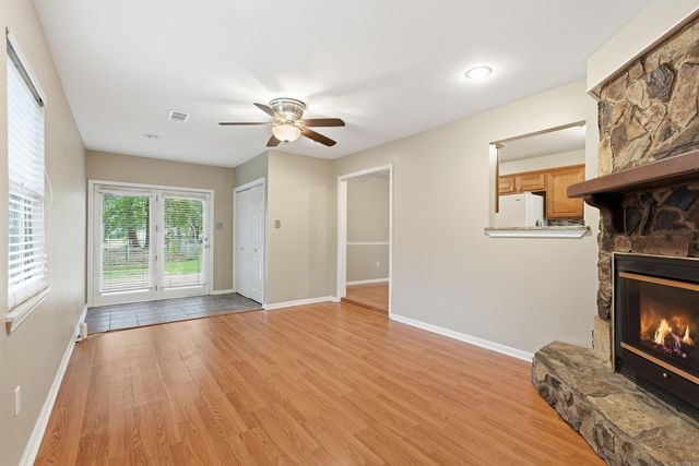 404 SE 1st Street, Bryant, AR 72022