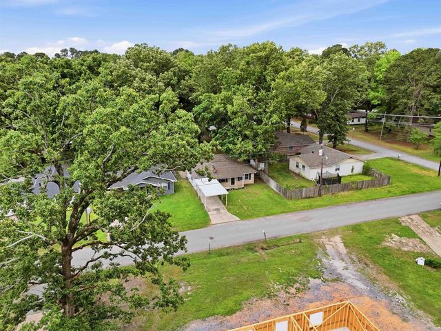 404 SE 1st Street, Bryant, AR 72022