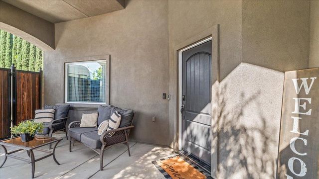 3100 Amos Ct, Modesto, CA 95355