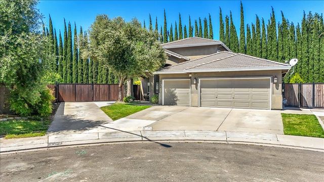 3100 Amos Ct, Modesto, CA 95355