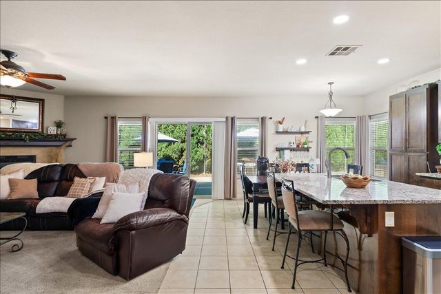 3100 Amos Ct, Modesto, CA 95355