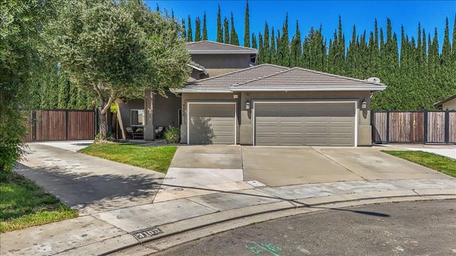 3100 Amos Ct, Modesto, CA 95355