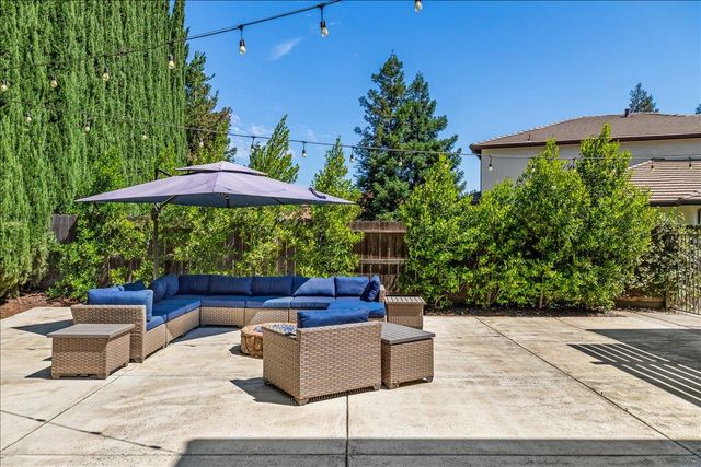 3100 Amos Ct, Modesto, CA 95355