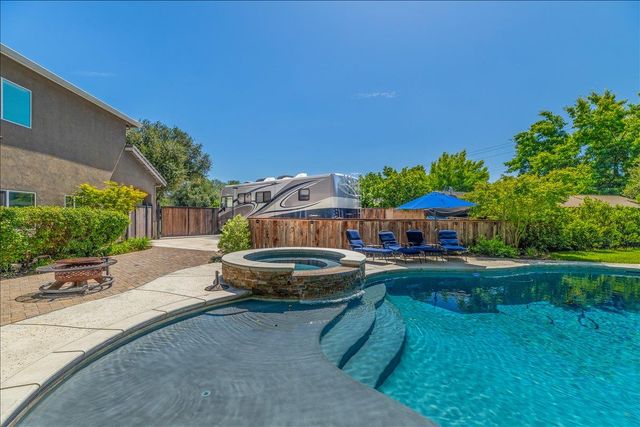 3100 Amos Ct, Modesto, CA 95355