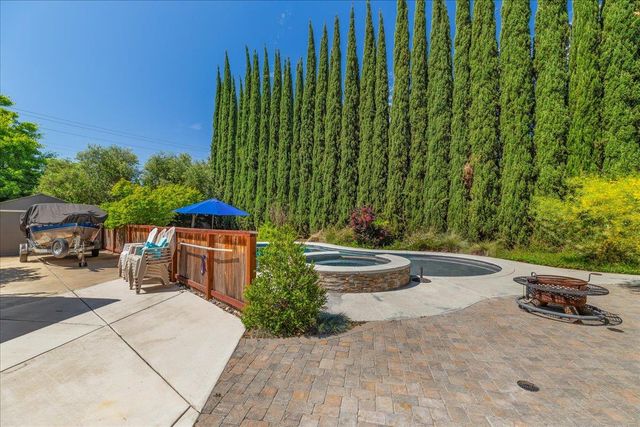 3100 Amos Ct, Modesto, CA 95355